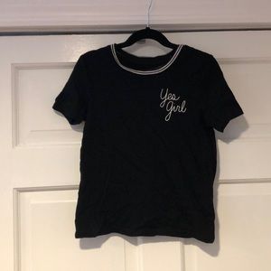 OLD NAVY B/W ‘YES GIRL’ Crew Neck Tee S/6-7